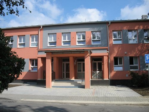Dětský domov Ostrava-Hrabová hlavní vchod